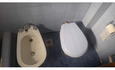 Departameno Tres Ambientes y Cochera