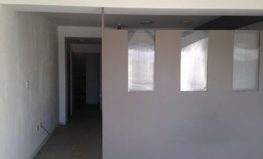 VENTA DE EXCELENTE DEPARTAMENTO MONOAMBIENTE - MONTE GRANDE CENTRO - SOBRE BVAR. BUENOS AIRES
