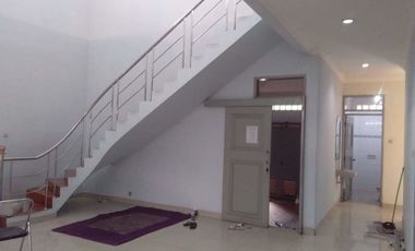Rumah Lama 2 Lantai Siap Huni Cipedes Sukajadi Bandung