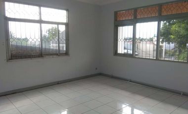 Rumah Lama 2 Lantai Siap Huni Cipedes Sukajadi Bandung