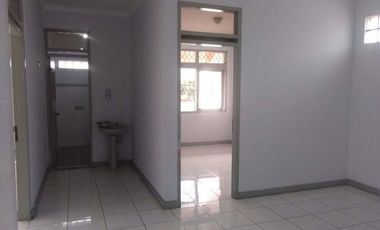 Rumah Lama 2 Lantai Siap Huni Cipedes Sukajadi Bandung