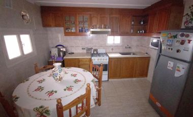 VENTA CASA 3 amb.+Depto 1amb.#326