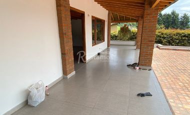 casa en arriendo en las antillas. Cod A776765