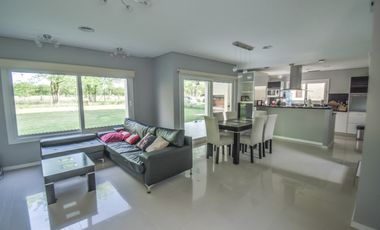 Casa en venta en Fincas de Hudson