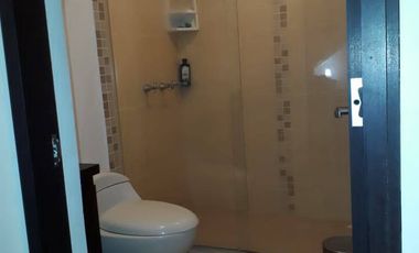 casa en venta en las quintas. Cod V269