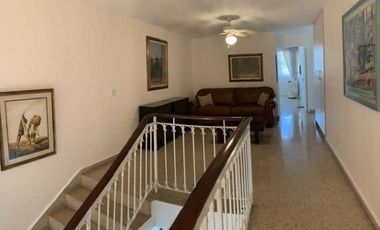 SE VENDE CASA TIPO DÚPLEX EN EL CARMEN