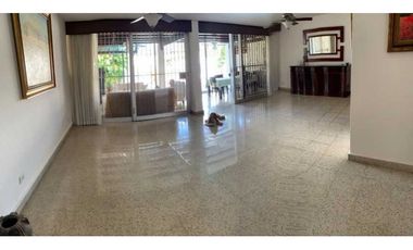 SE VENDE CASA TIPO DÚPLEX EN EL CARMEN