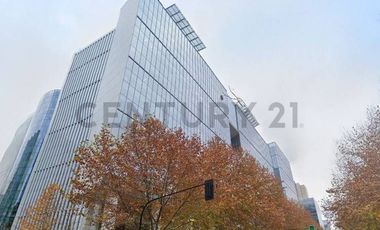 COMODA OFICINA EN ARRIENDO EN LAS CONDES