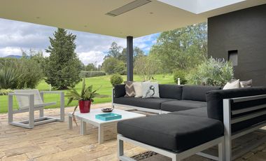 casa en arriendo en la calera. Cod A8408327
