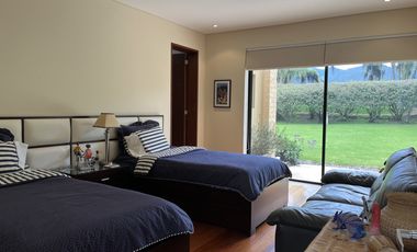 casa en arriendo en la calera. Cod A8408327