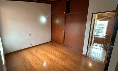 casa en arriendo en suramérica. Cod A514090