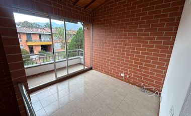 casa en arriendo en suramérica. Cod A514090