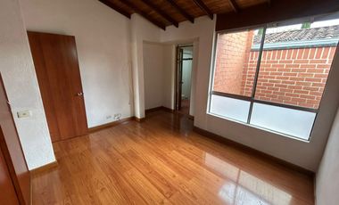 casa en arriendo en suramérica. Cod A514090