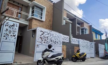 Dijual rumah di Banyuagung Kadipiro Jalan Kalingga