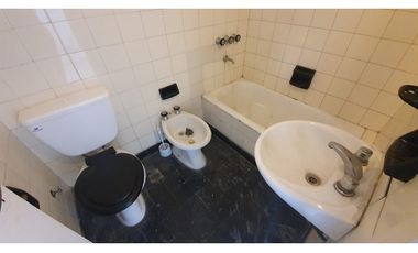 Departamento de 1 amb a la calle ( Lamadrid 2600)