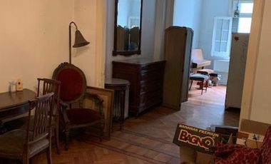 AMPLIO SEMIPISO DE 2 AMBIENTES CON POSIBILIDAD DE 3