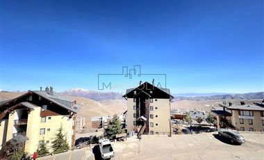 Departamento en venta de 5 dorm. en Lo Barnechea