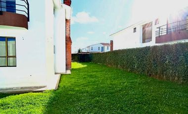 casa en venta en funza. Cod V15698