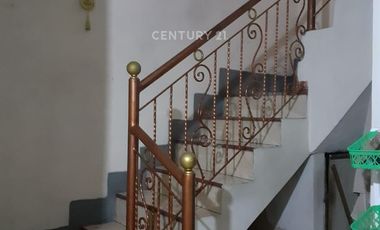 Dijual Rumah Siap Huni 2 Lantai Di Bekasi Dekat Sta Bekasi Timur