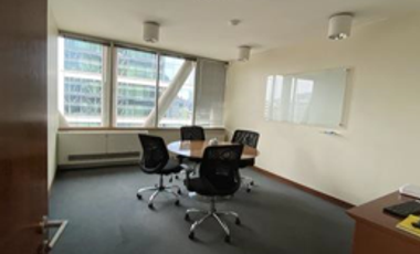 Oficina en Arriendo en Isidora Goyenechea/ Edificio Manantiales