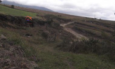 Venta de terreno en Carchi cantón Bolívar parroquia García Moreno