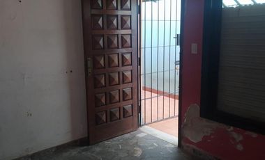 PH a refaccionar en González Catán, U$S 40.000.