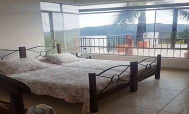 VENTA de CASAS en LA MESA