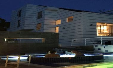 VENTA de CASAS en LA MESA
