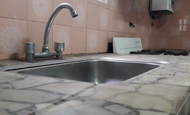 Casa De 3 Ambientes Con Cochera A Reciclar En Venta