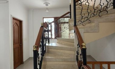 casa en arriendo en manga. Cod A28130