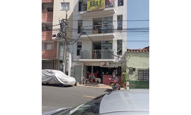 OPORTUNIDAD VENTA DE EDIFICIO DE 4 PISOS, UBICACIÓN ESTRATÉGICA