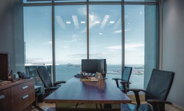 SEA CONFIABLE ALQUILA  O VENDE OFICINAS EN AVENIDA BALBOA