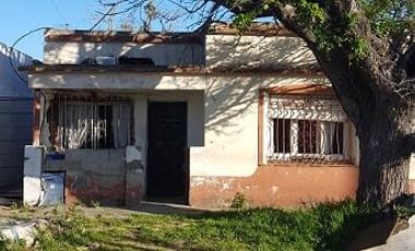 Casa para 2 Familias en venta en Quilmes Este