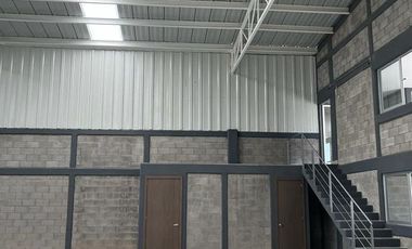Bodega Industrial en Renta