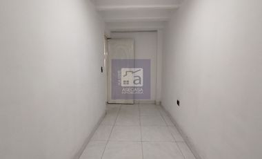 COD. 6228 - SE ARRIENDA CASA - BARRIO: COLORADOS