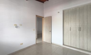 apartamento en arriendo en portachuelo. Cod A24346