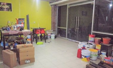 Renta Local en Plaza Comercial sobre Av. Tollocan