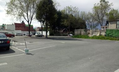 Renta Local en Plaza Comercial sobre Av. Tollocan