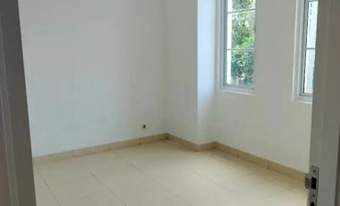 Hot Rent. Rumah cantik Vanya Park Azura, BSD