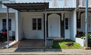Hot Rent. Rumah cantik Vanya Park Azura, BSD