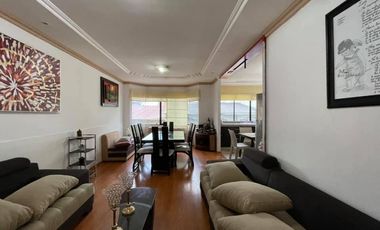 Casa rentera en venta en el centro de Loja