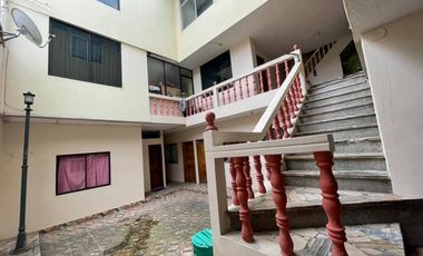 Casa rentera en venta en el centro de Loja