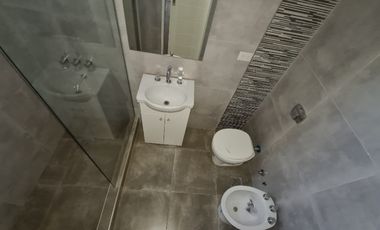 Departamento Tipo Casa en venta en Lanus Este