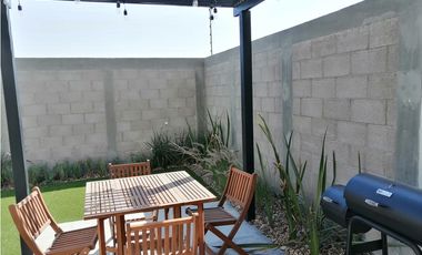CASA EN VENTA EN CIUDAD MESETA QUERETARO GAA