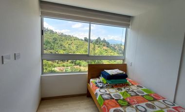 apartamento en arriendo en camino verde. Cod A513782