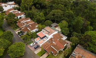 casa en venta en el campestre. Cod V13396