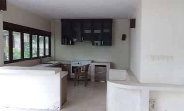 VILLA MEWAH VIEW SAWAH DAN AIR TERJUN DI KUTUH BALI