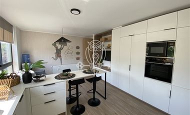 Departamento en venta de 2 dorm. en Las Condes