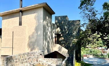 CASA EN VENTA EN ALTAVA RESIDENCIAL VALLE DE BRAVO MEXICO