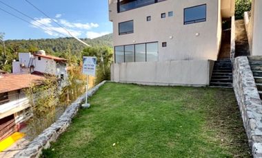 CASA EN VENTA EN ALTAVA RESIDENCIAL VALLE DE BRAVO MEXICO